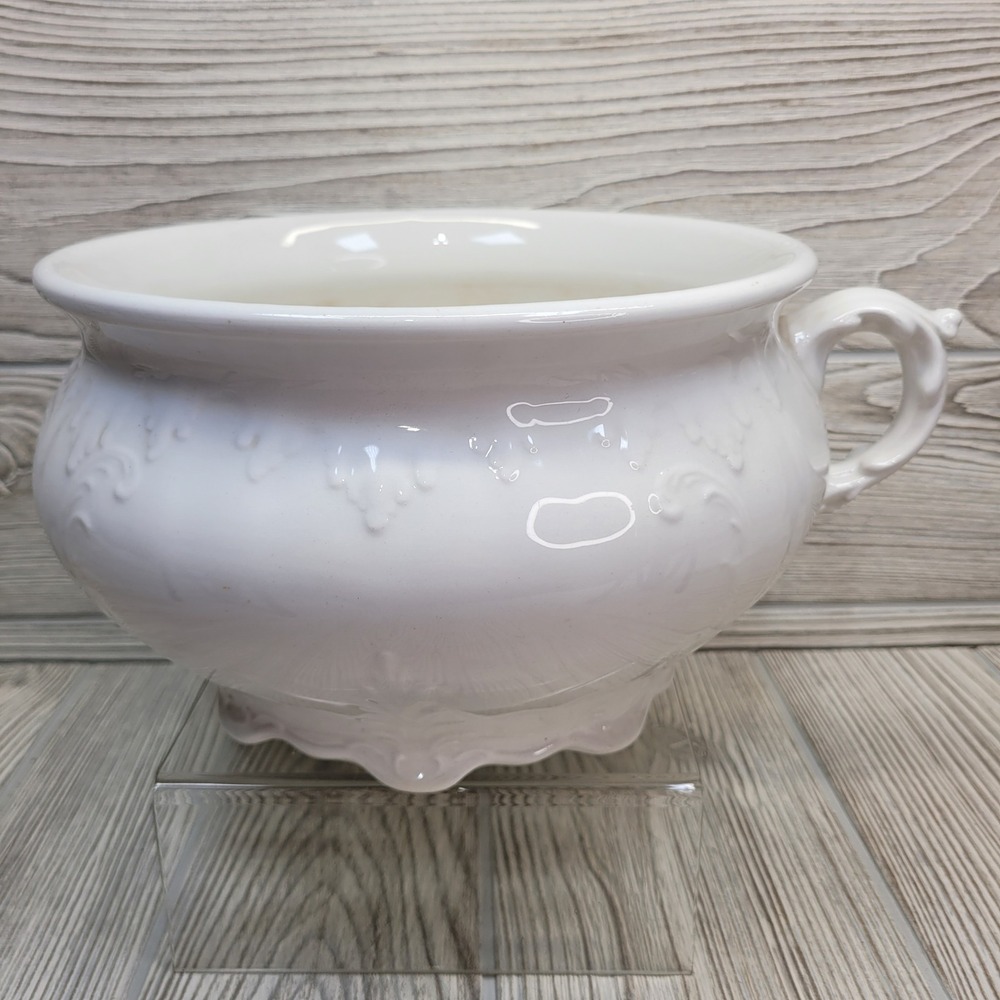 Smith‎ Phillips Fenix White Semi Porcelain Chamber Pot Embossed Scroll Farmhouse